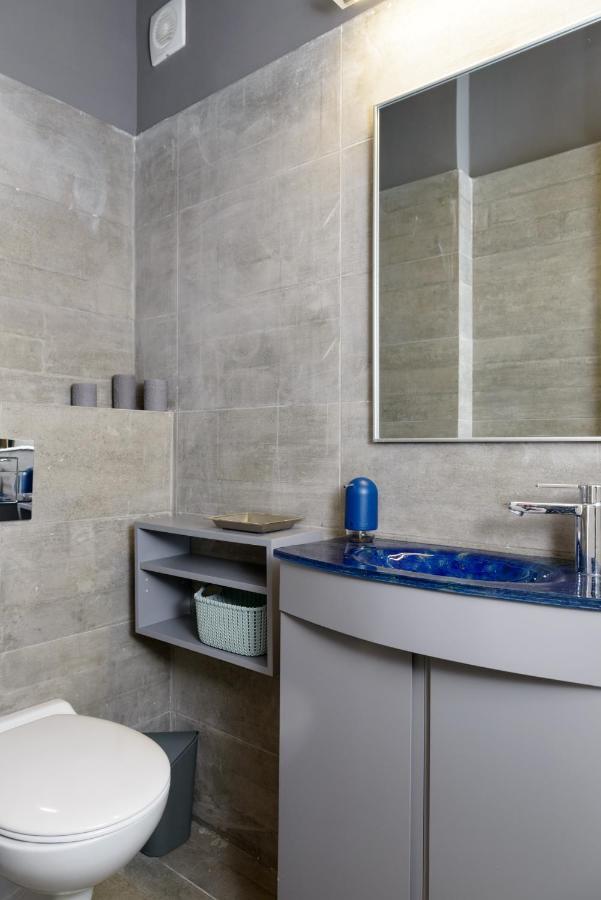 Bright & Modern 2Br With Balcony On Dizzengoff Apartman Tel-Aviv Kültér fotó
